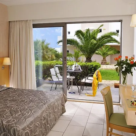 Grand 4* Hersonissos (Crete)