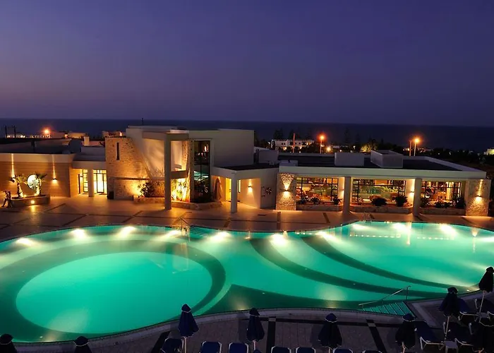 リゾート Grand 4*