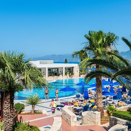 Grand Semesteranläggning (resort)