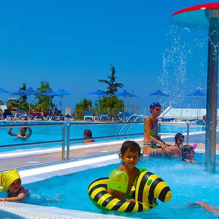 Grand Semesteranläggning (resort) Hersonissos (Crete)