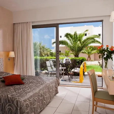 Grand Semesteranläggning (resort) 4*