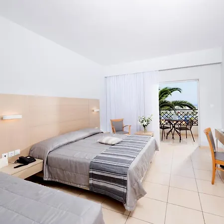 Semesteranläggning (resort) Grand 4*